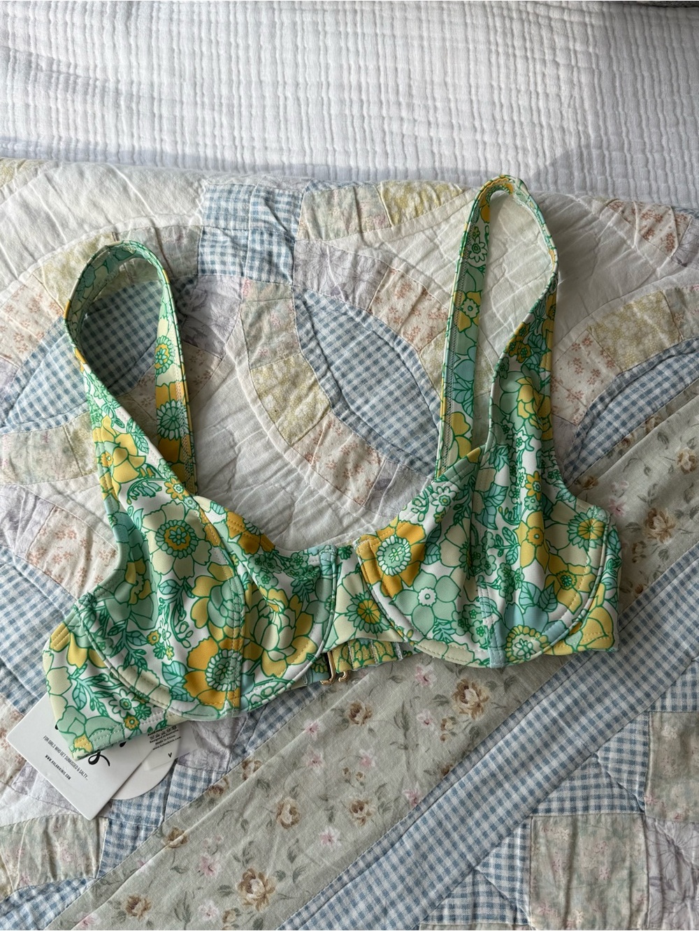 Kulani Kinis Underwire Floral Bikini Top